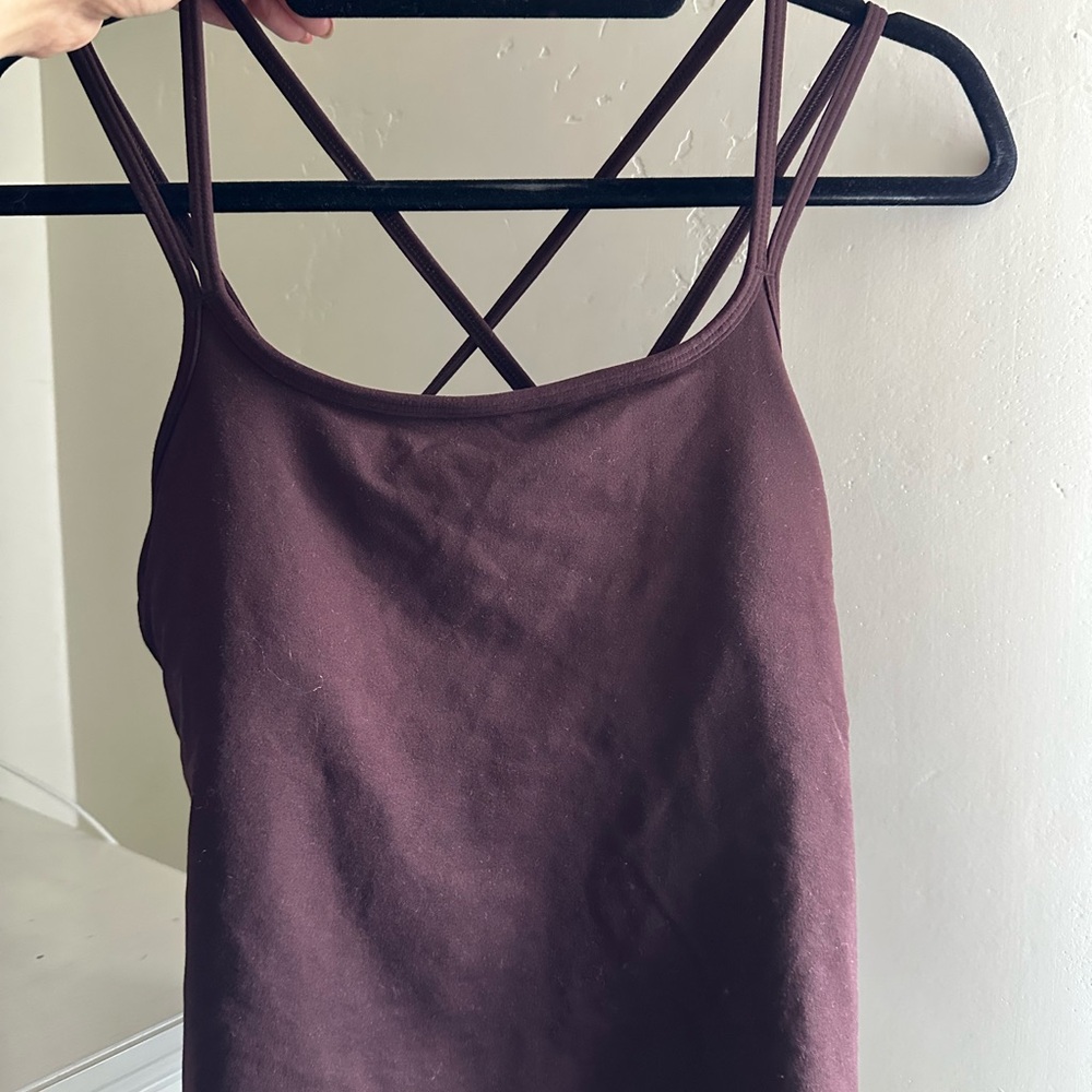Under Armour Women's Strappy Maroon Camisole